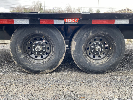 New 2026 Diamond C FMAX207 GOOSENECK TRAILER 23+5 MAX RAMPS 14 PLY TIRES