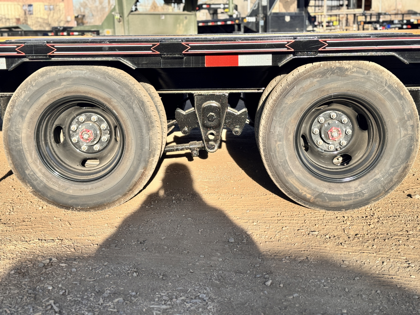 New 2026 Diamond T 8.5-36 Tandem Dual Gooseneck Deckover 24K GVWR