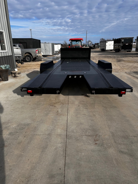 New 2026 MAXX-D N6X 83"X24' STEEL FLOOR/E TRACK/ROCK SHIELD 9.9K GVWR Car / Racing Trailer