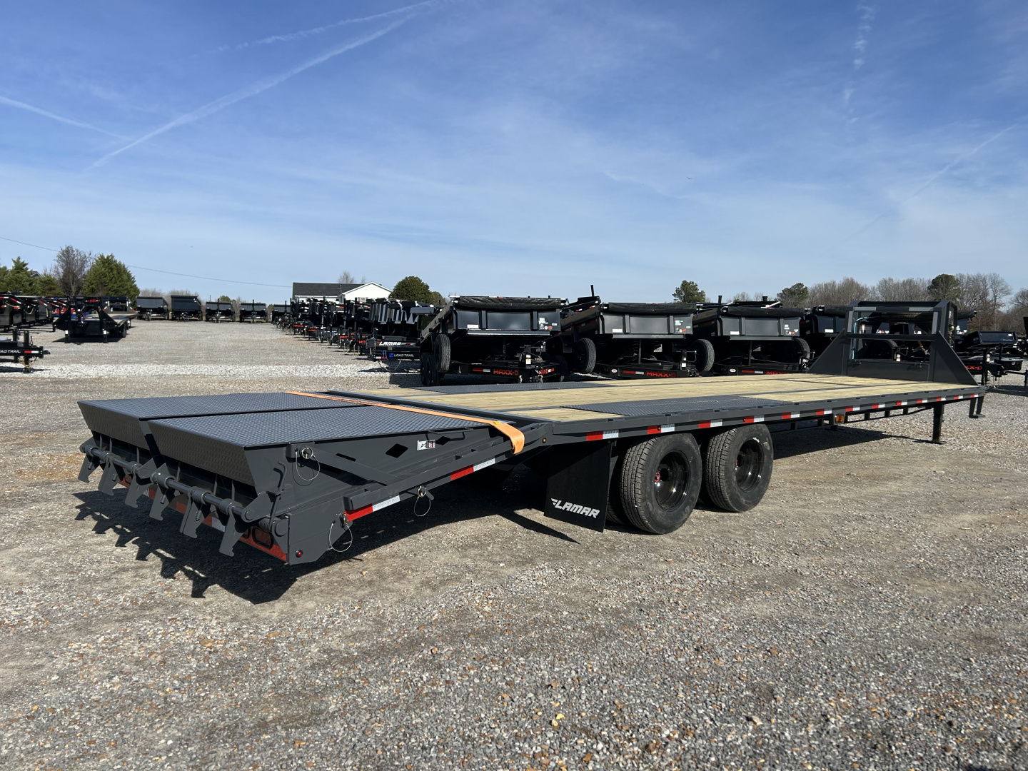 New 2026 Lamar Gooseneck Trailer | 102" x 32' | 22K GVWR