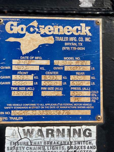 Used 2003 Gooseneck Trailer MFG GS Stock Trailer