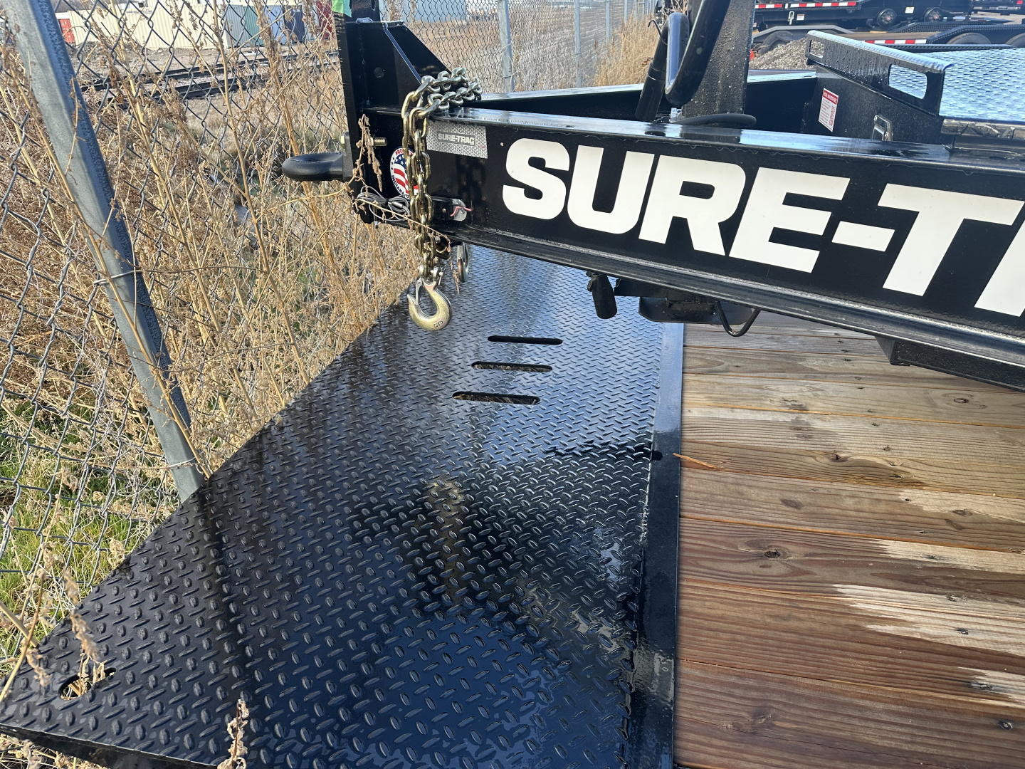 New 2025 Sure-Trac 7X18+4 17.6K Pro Ser Tilt Trailer