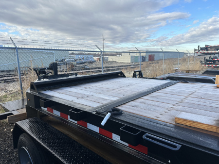 New 2025 Sure-Trac 7X18+4 17.6K Pro Ser Tilt Trailer