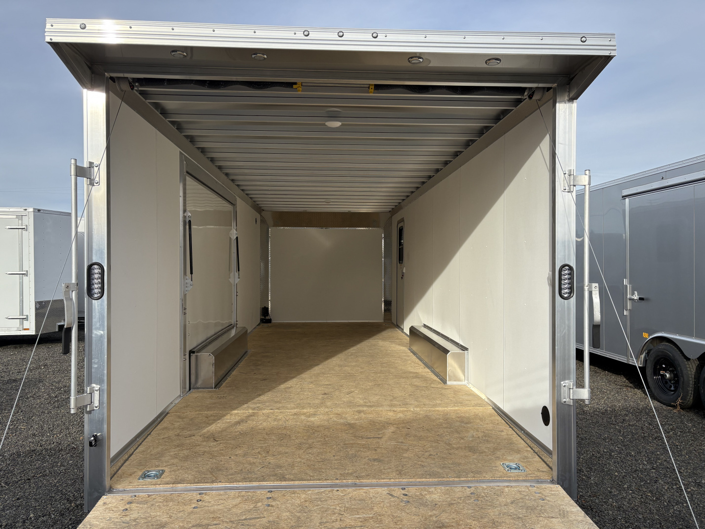 New 8.5x24 2026 ALCOM Enclosed Cargo / Enclosed Trailer for sale in ...