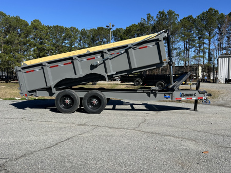 New 2026 Diamond C LPT210 TELESCOPIC DUMP TRAILER PACESETTER EDITION 32” HIGH 7 GAUGE FLOOR & SIDES HYDRO JACK
