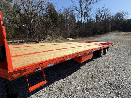 New 2026 Diamond C Trailers FMAX 212 Flatbed Trailer, HYD DOVETAIL, HYD JACKS, ALUMINUM OUTER WHEELS