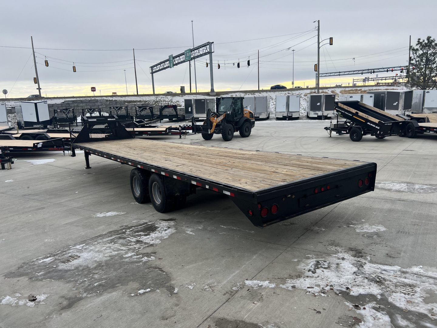 Used 2013 Load Trail 40ft Gooseneck with 2-12,000lb axles=24K