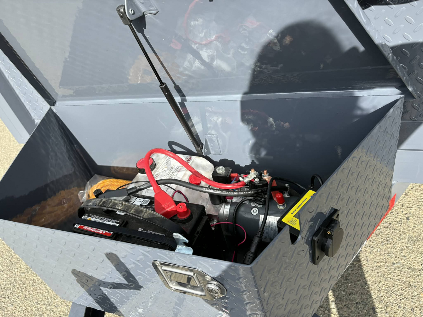 New MINI DUMP 2026 Versatile PTM58 5' X 8' 3500# SINGLE AXLE TRAILER GRAY