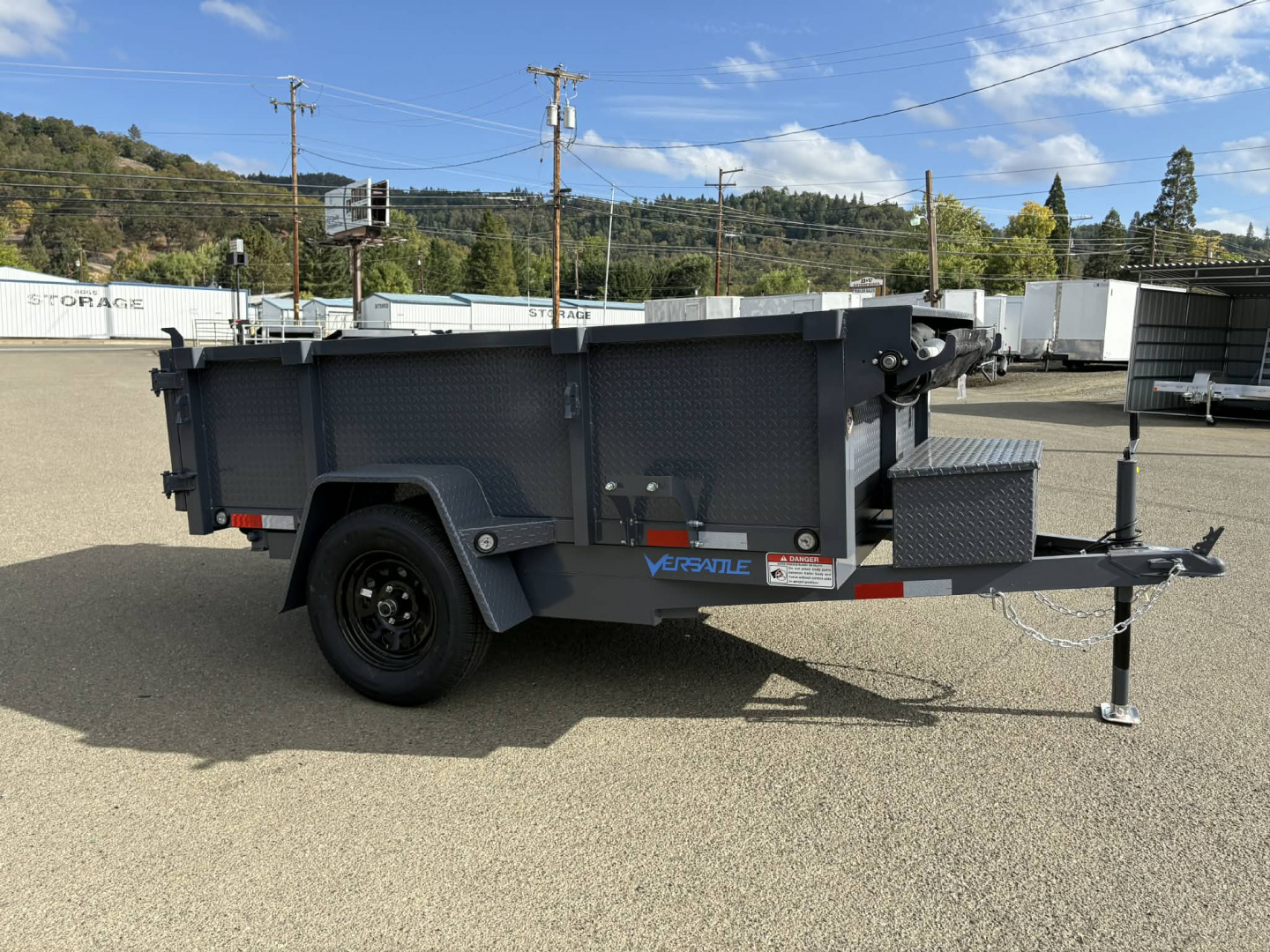 New MINI DUMP 2026 Versatile PTM58 5' X 8' 3500# SINGLE AXLE TRAILER GRAY