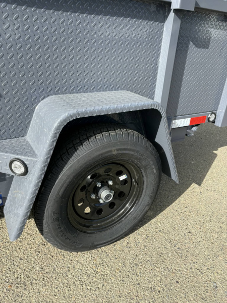 New MINI DUMP 2026 Versatile PTM58 5' X 8' 3500# SINGLE AXLE TRAILER GRAY