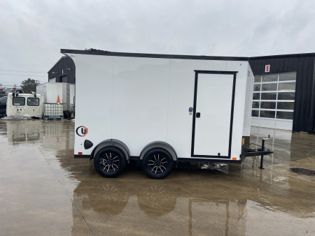 New United 12' UJ V-Nose Enclosed Cargo Trailer