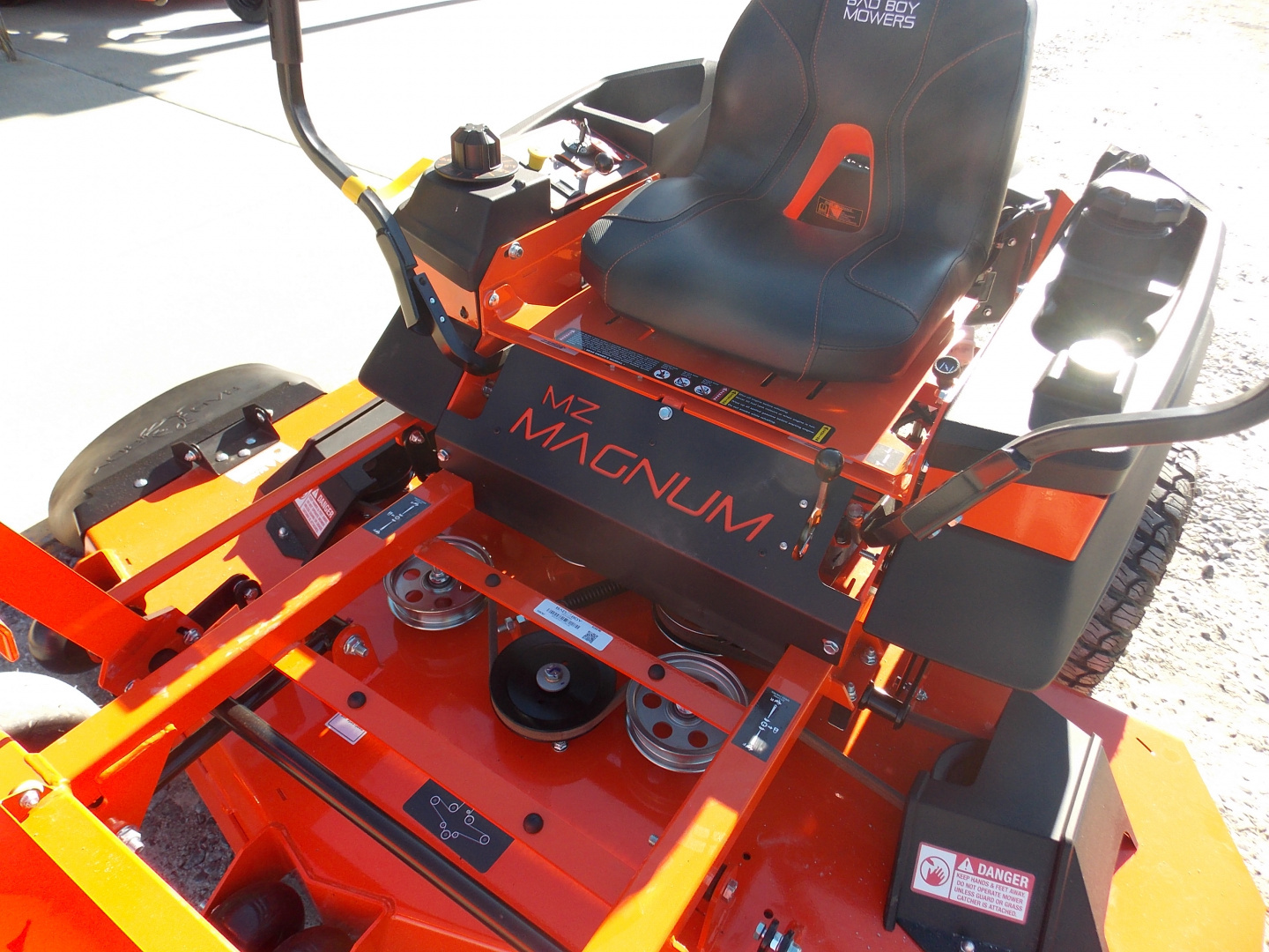 New 2026 Bad Boy BAD 60" KAWASAKI BMZ60FR651 Lawn Mowers