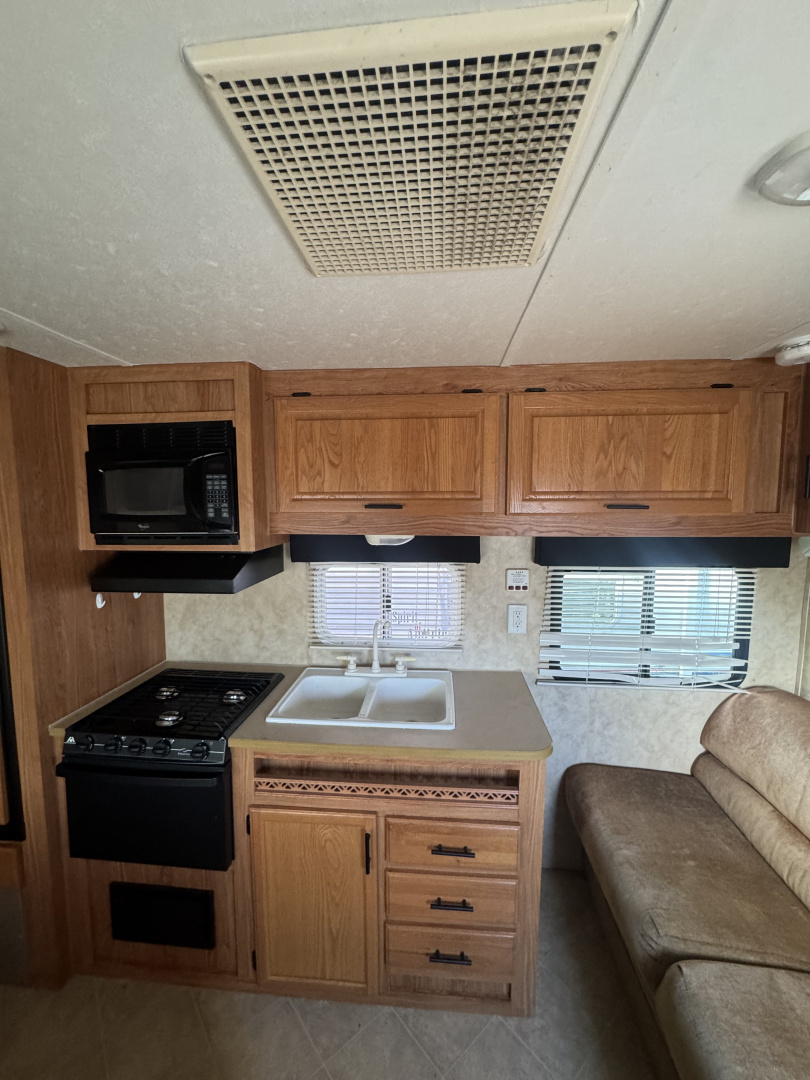 Used 2006 Jayco Jay Flight Travel Trailer