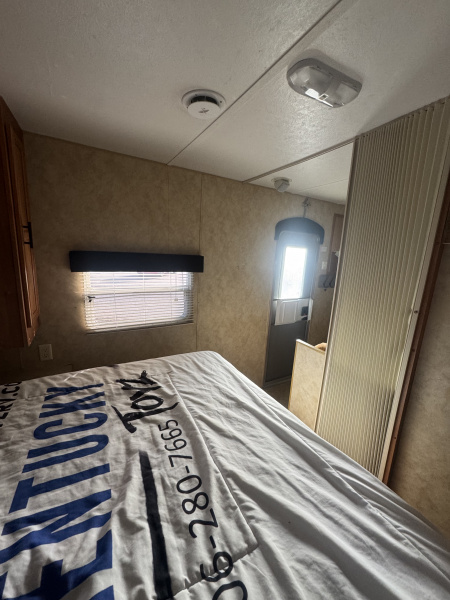 Used 2006 Jayco Jay Flight Travel Trailer