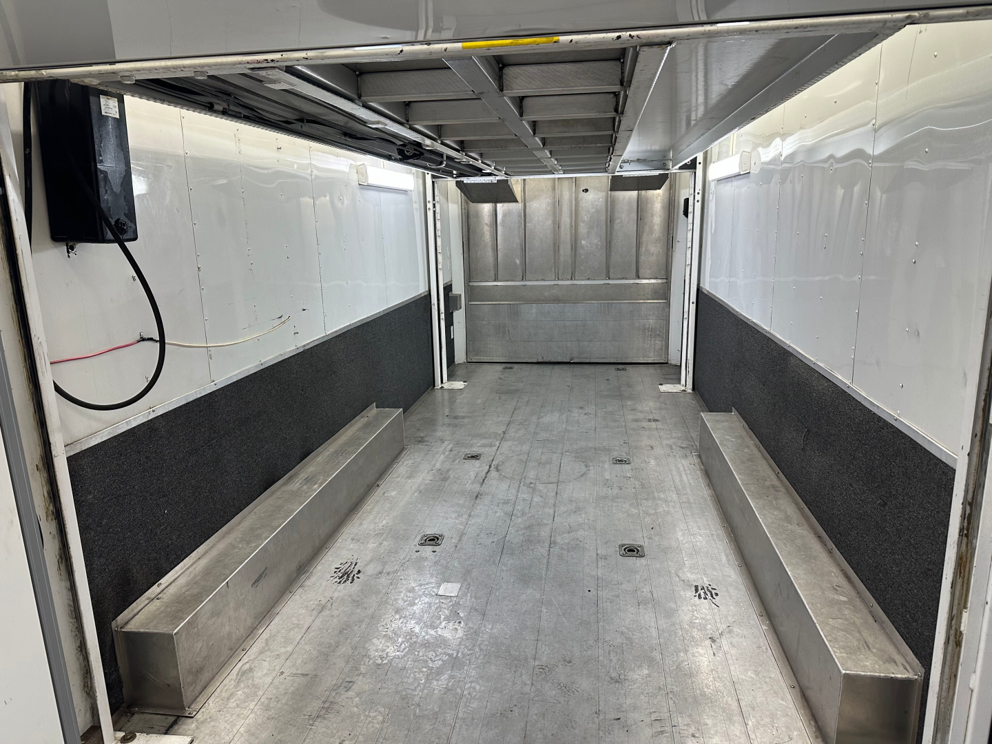 Used 2007 Classic 36' Stacker Trailer