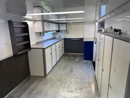 Used 2007 Classic 36' Stacker Trailer