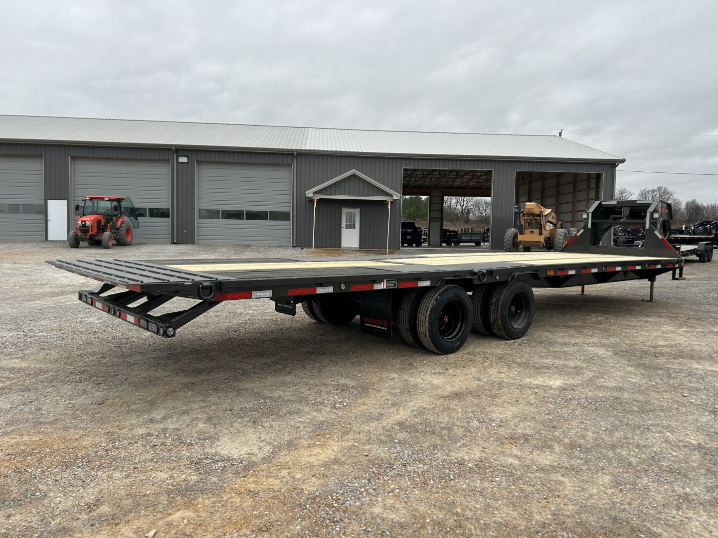 New 2026 MAXXD Gooseneck Trailer | 32' x 102' 30K GVWR