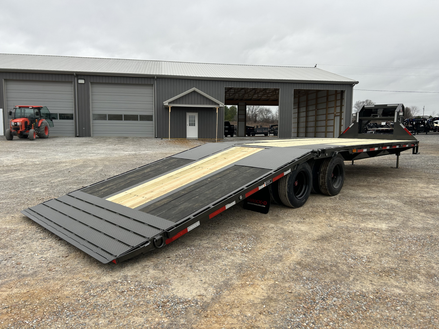 New 2026 MAXXD Gooseneck Trailer | 32' x 102' 30K GVWR