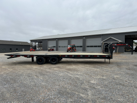 New 2026 MAXXD Gooseneck Trailer | 32' x 102' 30K GVWR