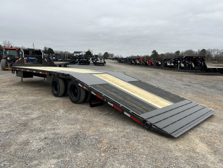 New 2026 MAXXD Gooseneck Trailer | 32' x 102' 30K GVWR