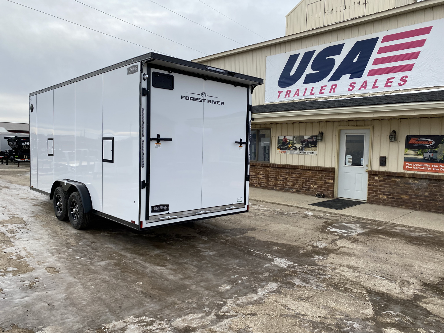 New 2026 Lightning Trailers 7.5X23 Aluminum 3-Place w/7ft Height Radar Pkg & Black Out Pkg Snowmobile Trailer