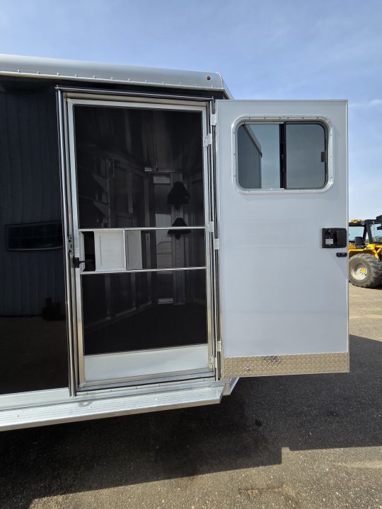New 2026 Featherlite 2 Horse Trailer 9400
