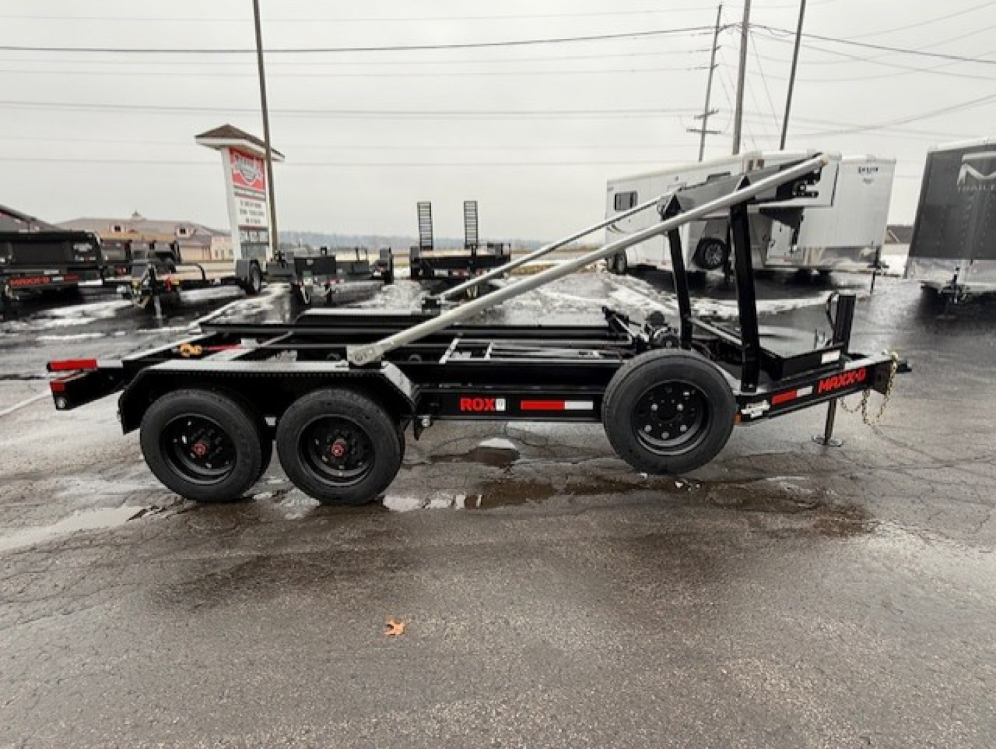 New 2026 MAXX-D ROX8314 Rollster