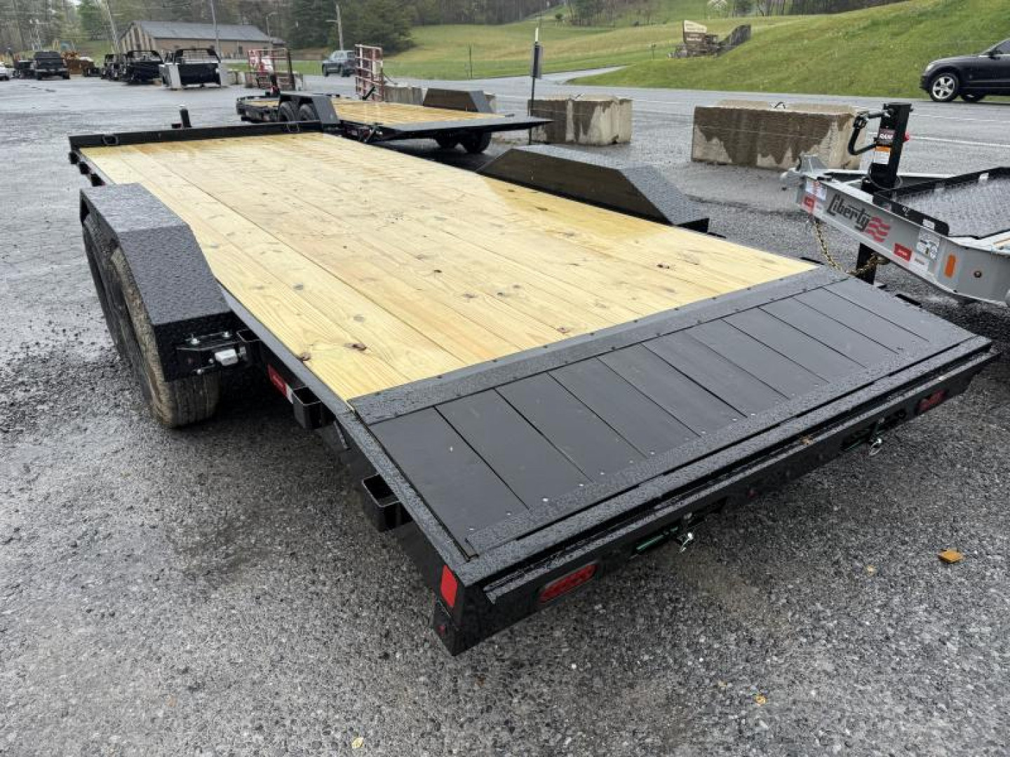 New 2026 Liberty Lc Car Hauler 18’ SLIDE OUT RAMPS TOOL BOX