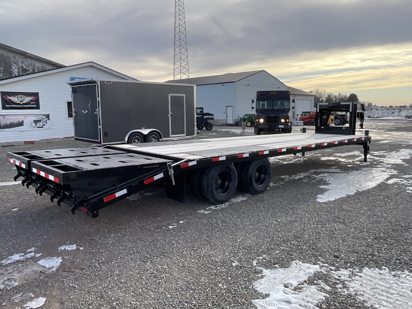 New 2026 H&H Trailers H25+5SDBCL-GN-259 Equipment Trailer