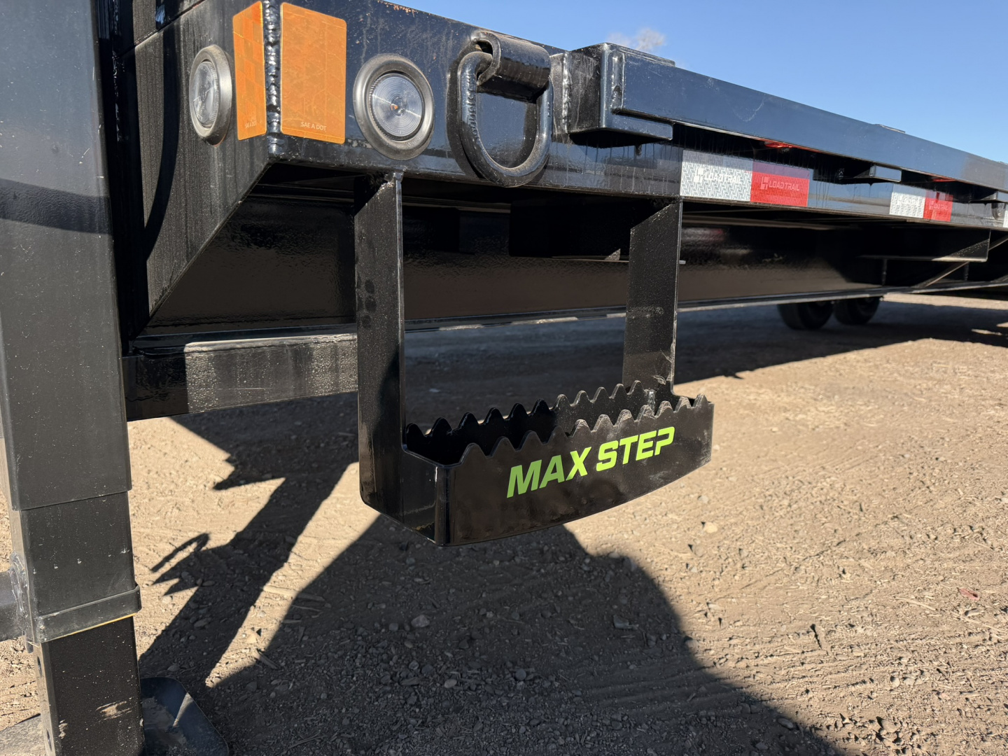 New 2026 Load Trail 8.5-30 Single Wheel Gooseneck Deckover Equipment Hauler 14K GVWR