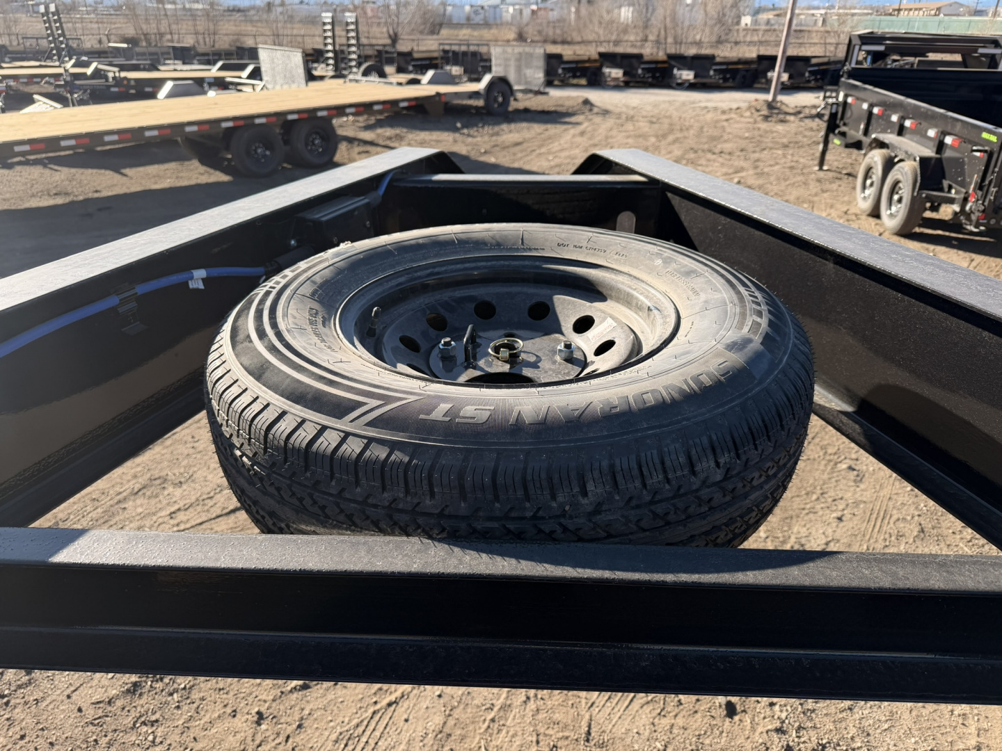 New 2026 Load Trail 8.5-30 Single Wheel Gooseneck Deckover Equipment Hauler 14K GVWR