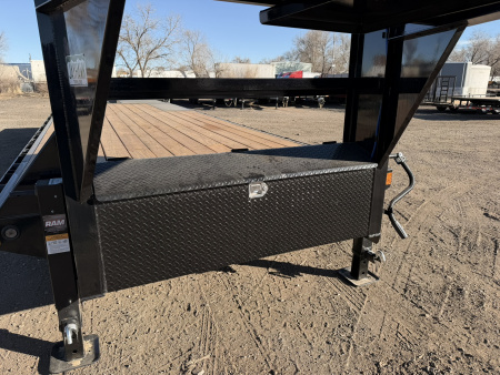 New 2026 Load Trail 8.5-30 Single Wheel Gooseneck Deckover Equipment Hauler 14K GVWR