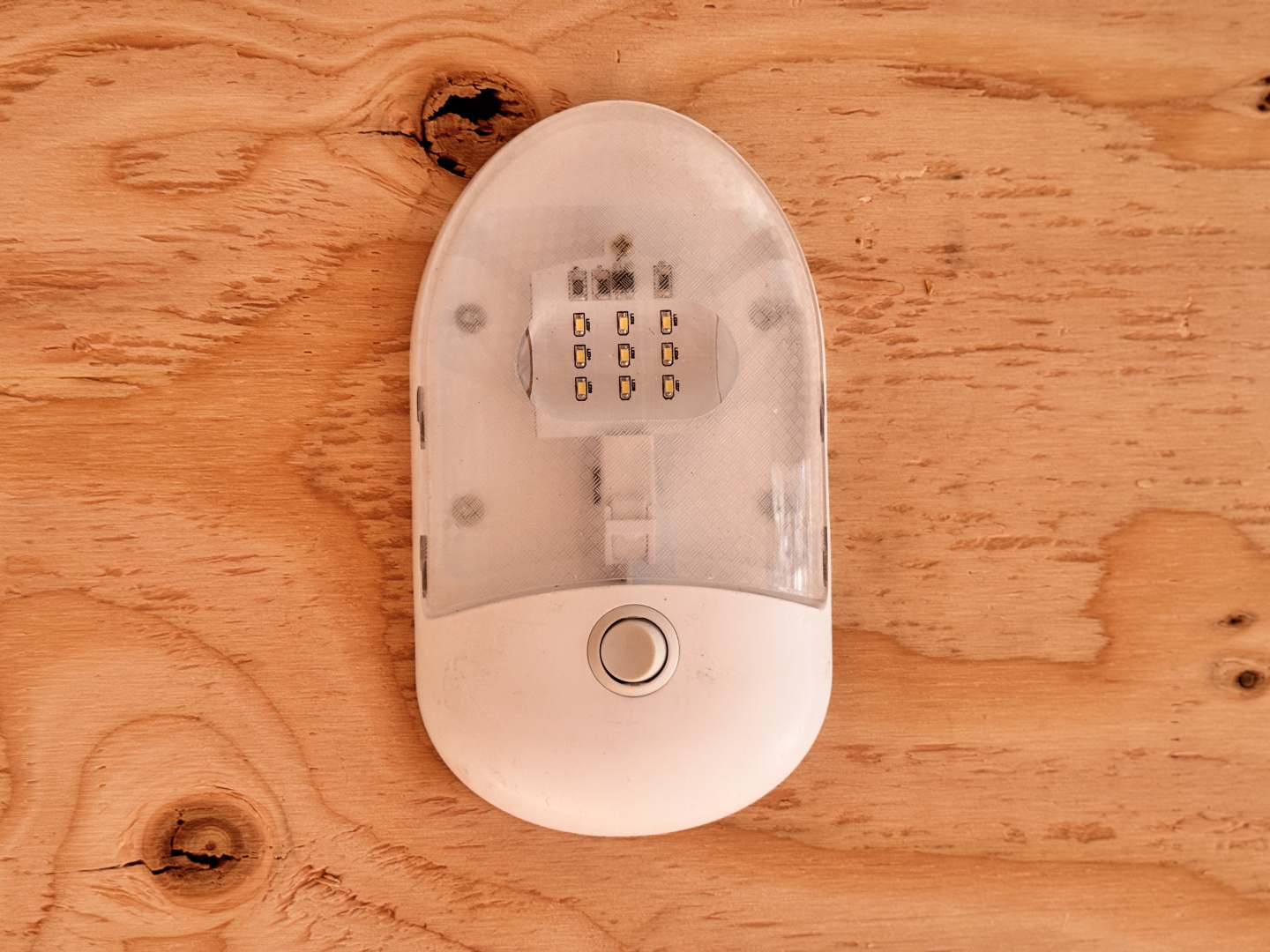 New 2026 Royal 6-12-1.5V Enclosed 3K GVWR