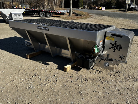 New 2026 DownEaster 8' 2yrd Briggs Salt Spreader