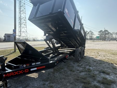 New 2026 MAXX-D DJX8314 Dump Trailer