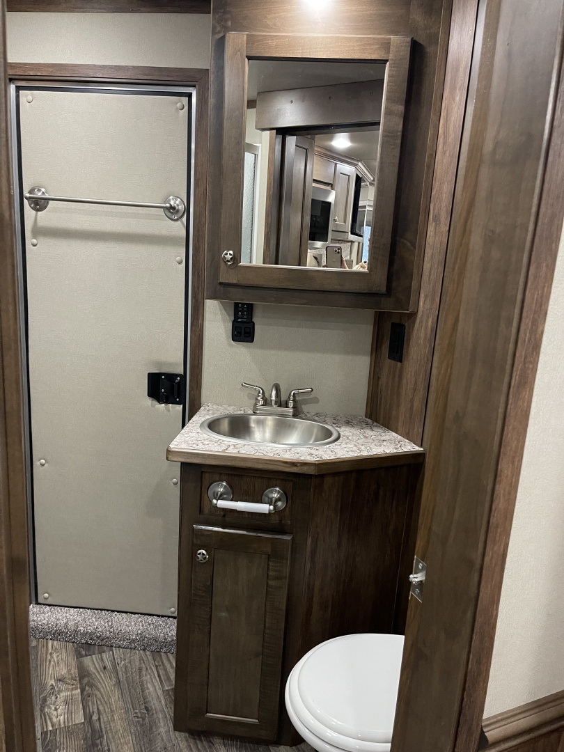 Used 2025 Merhow Trailers 8316-A RWS Horse Trailer