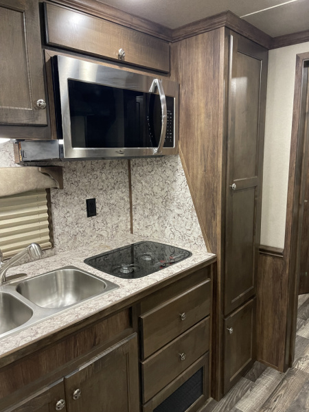 Used 2025 Merhow Trailers 8316-A RWS Horse Trailer