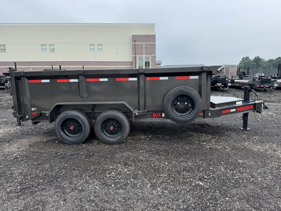 New 2026 MAXX-D DJB8314H Dump Trailer