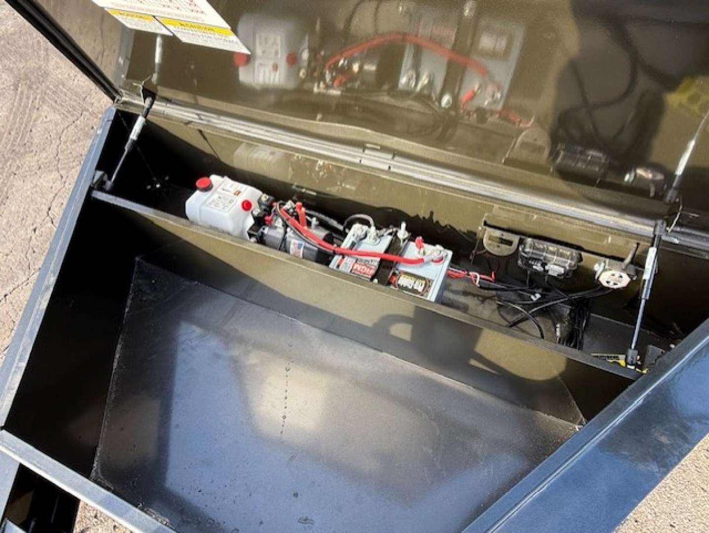 New 2026 MAXX-D DJB8314H Dump Trailer