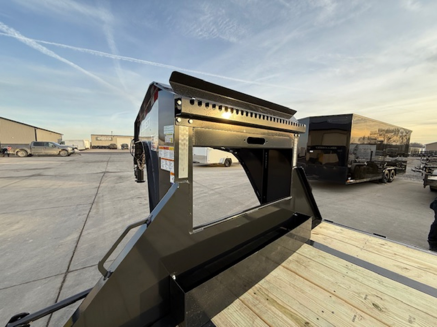 New 2026 Hillcrest Deep Charcoal 102"x20'+5' 22.9k Gooseneck Deckover Trailer