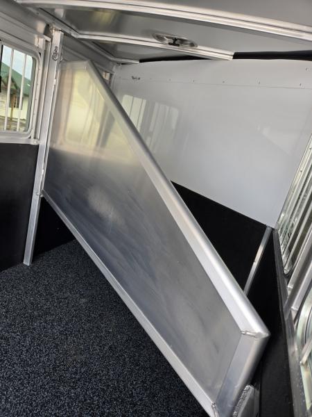 New 2026 Exiss 2 Horse XT Trailer