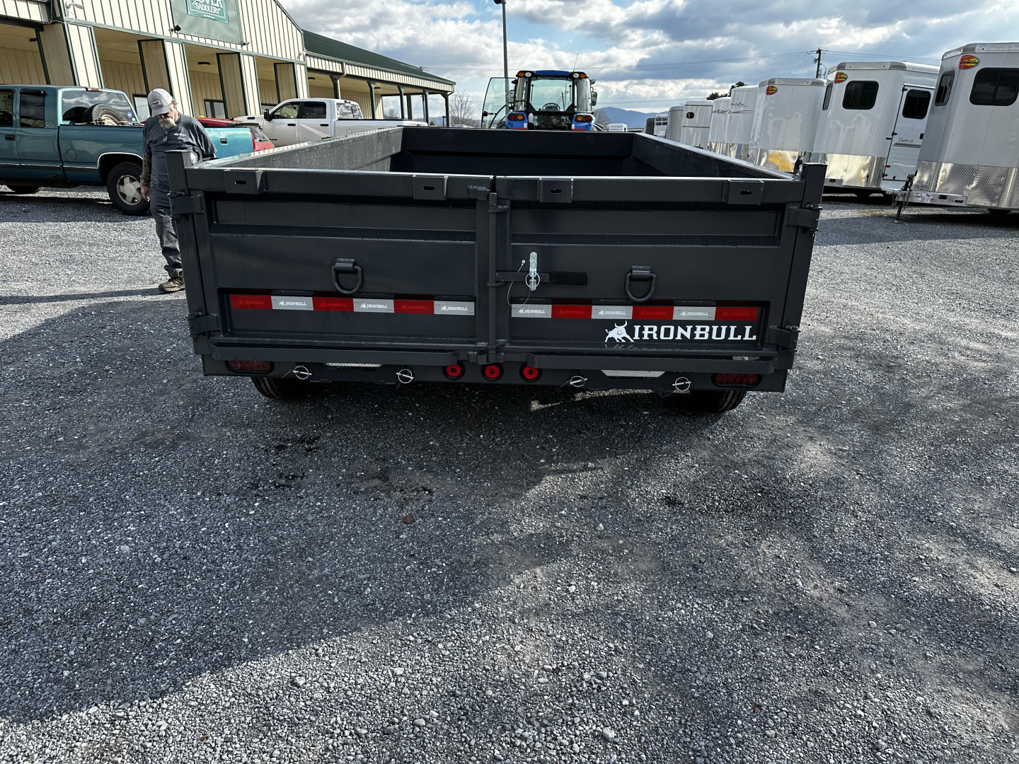 New 2026 Iron Bull 14' Dump Trailer
