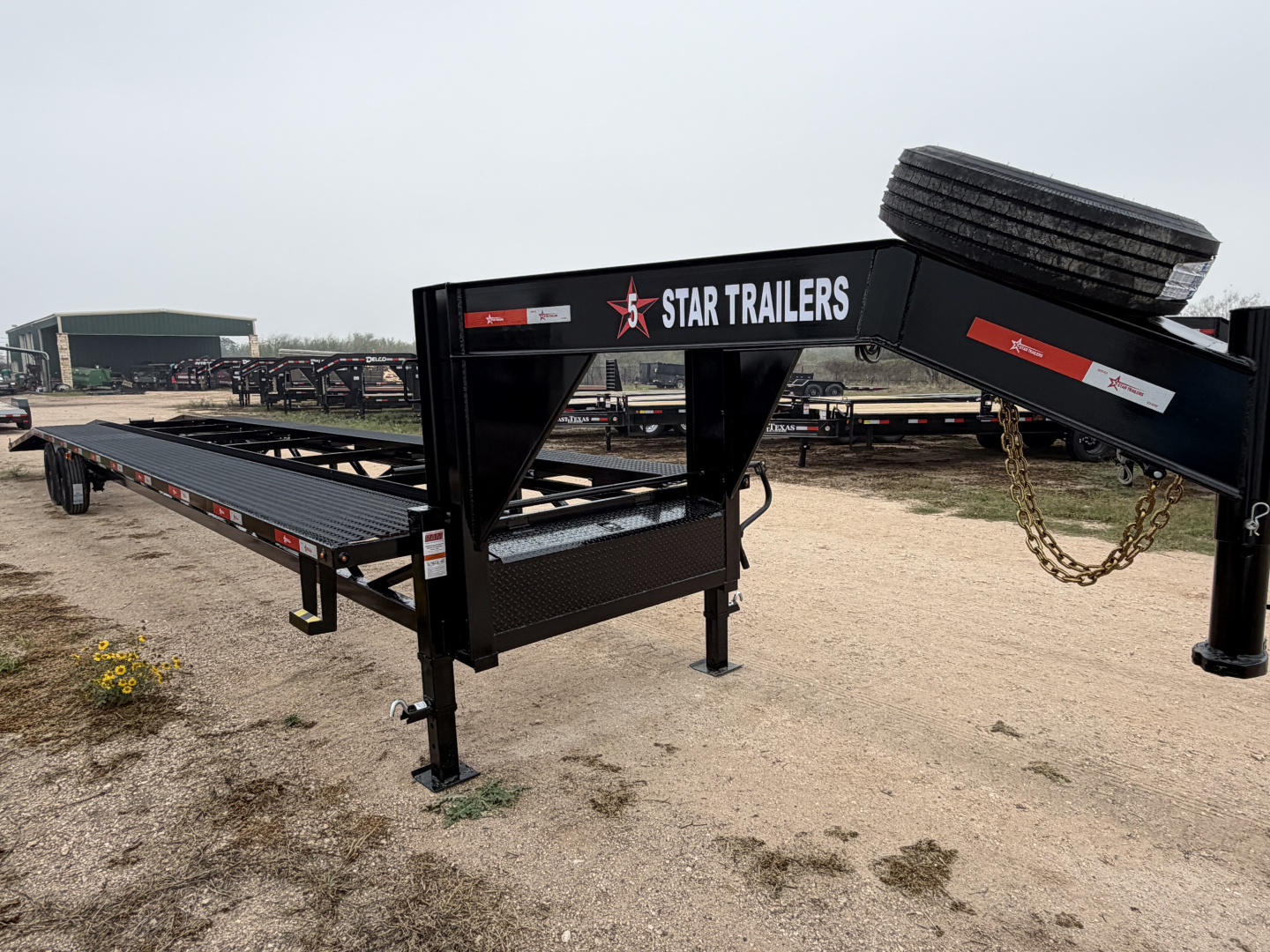 New 2026 5 Star Trailers 43ft Gooseneck Car Hauler