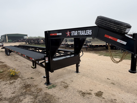 New 2026 5 Star Trailers 43ft Gooseneck Car Hauler