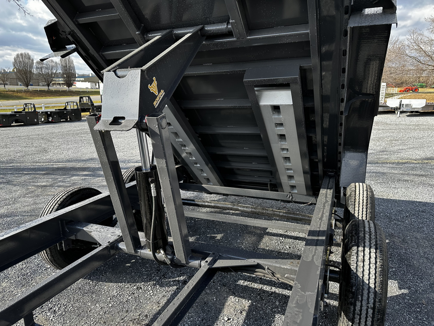 New 2026 Iron Bull 14' Dump Trailer