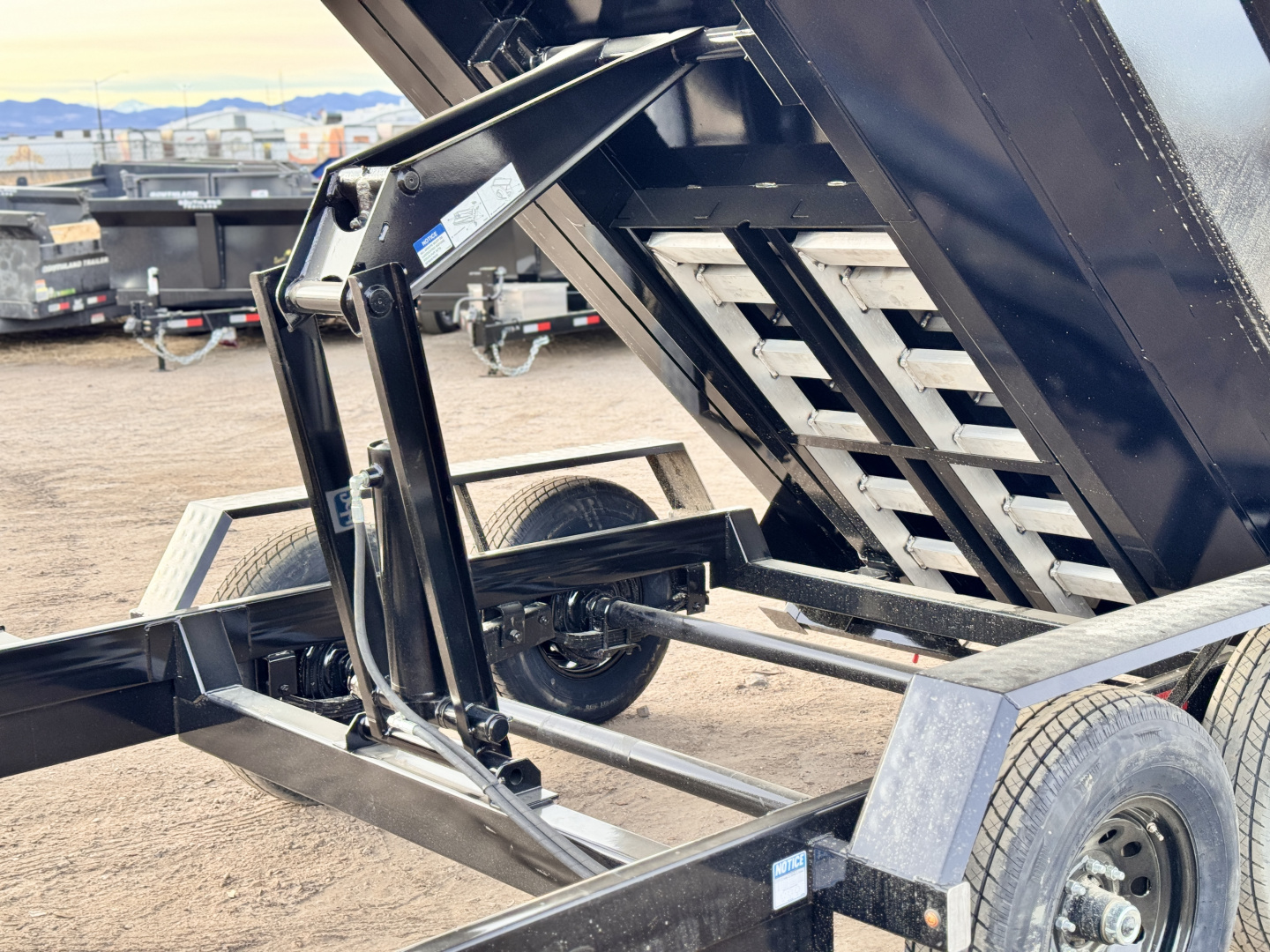 New 2026 Southland Trailers 7-14-4H Dump 7K Axles