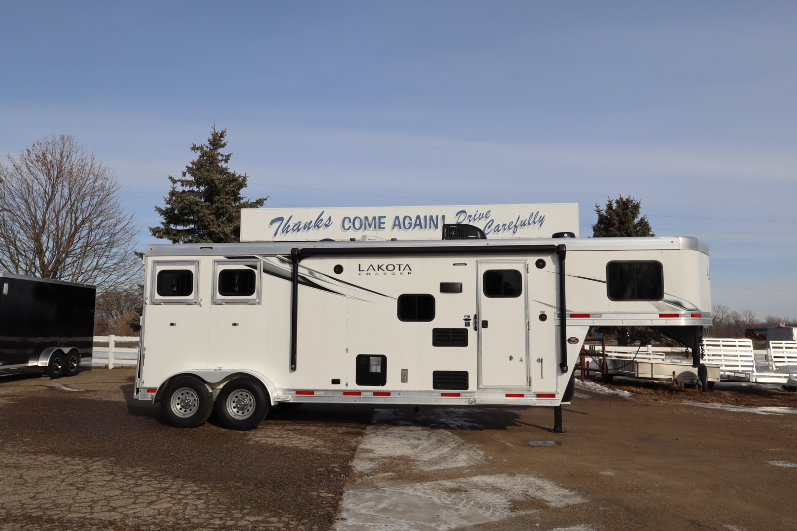 Used 2023 Lakota 2 Place LQ W/Slide-out Horse Trailer