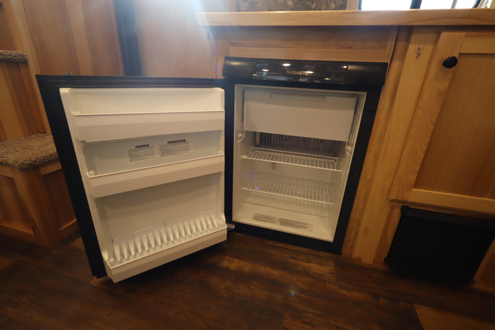 Used 2023 Lakota 2 Place LQ W/Slide-out Horse Trailer