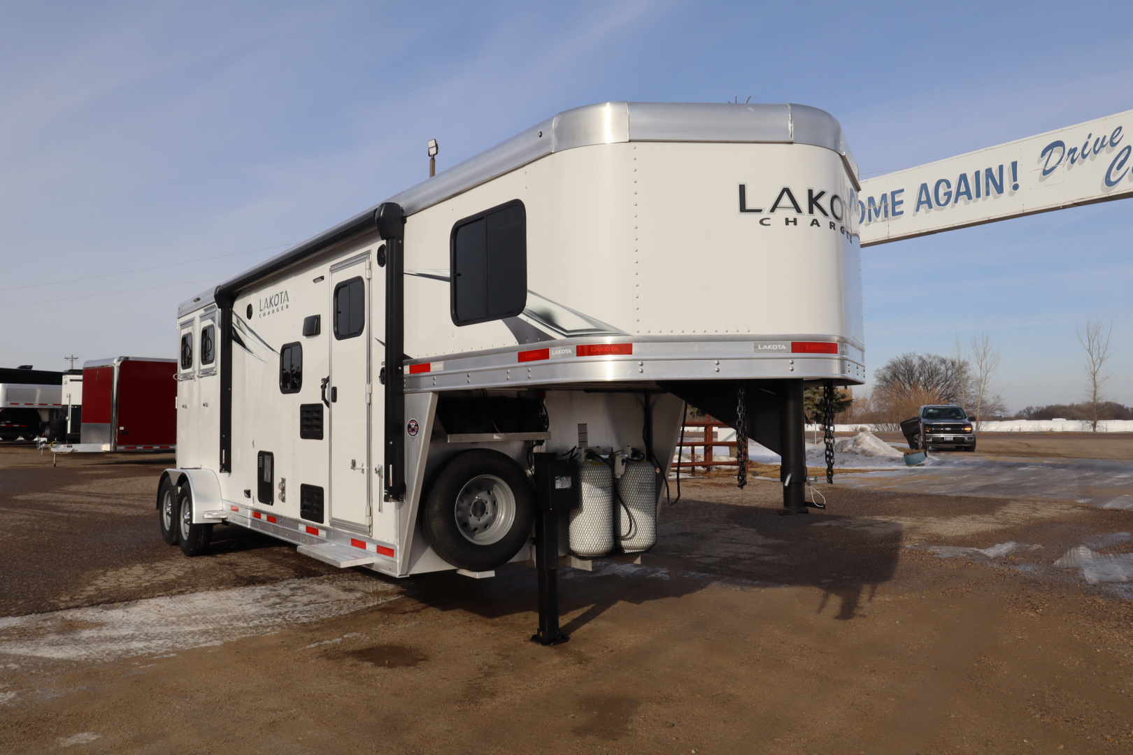 Used 2023 Lakota 2 Place LQ W/Slide-out Horse Trailer