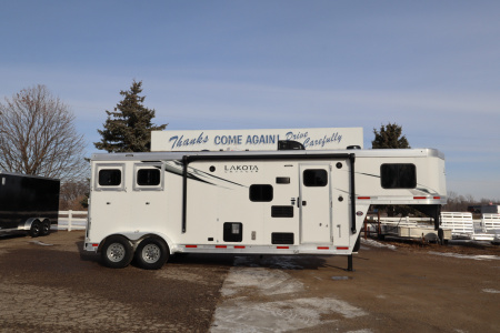 Used 2023 Lakota 2 Place LQ W/Slide-out Horse Trailer